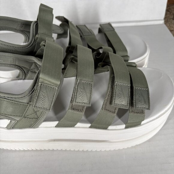 Nike Women Size 11 Light Army Green Icon Classic Platform Sandals DH0224 NWOB - Picture 4 of 11